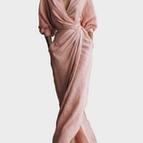 Maxikleid aus Leinen mit V-Ausschnitt