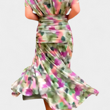 Magda - Langes Blumenkleid mit V-Ausschnitt
