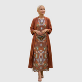 Daniela - Langes Kleid mit floralem Muster und passender Weste