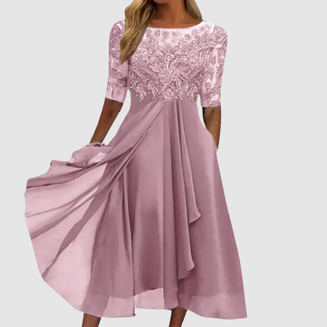 Leontýna - Elegantes Spitzenkleid