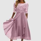 Leontýna - Elegantes Spitzenkleid