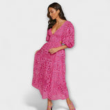 Elegantes Kleid mit zarten Details