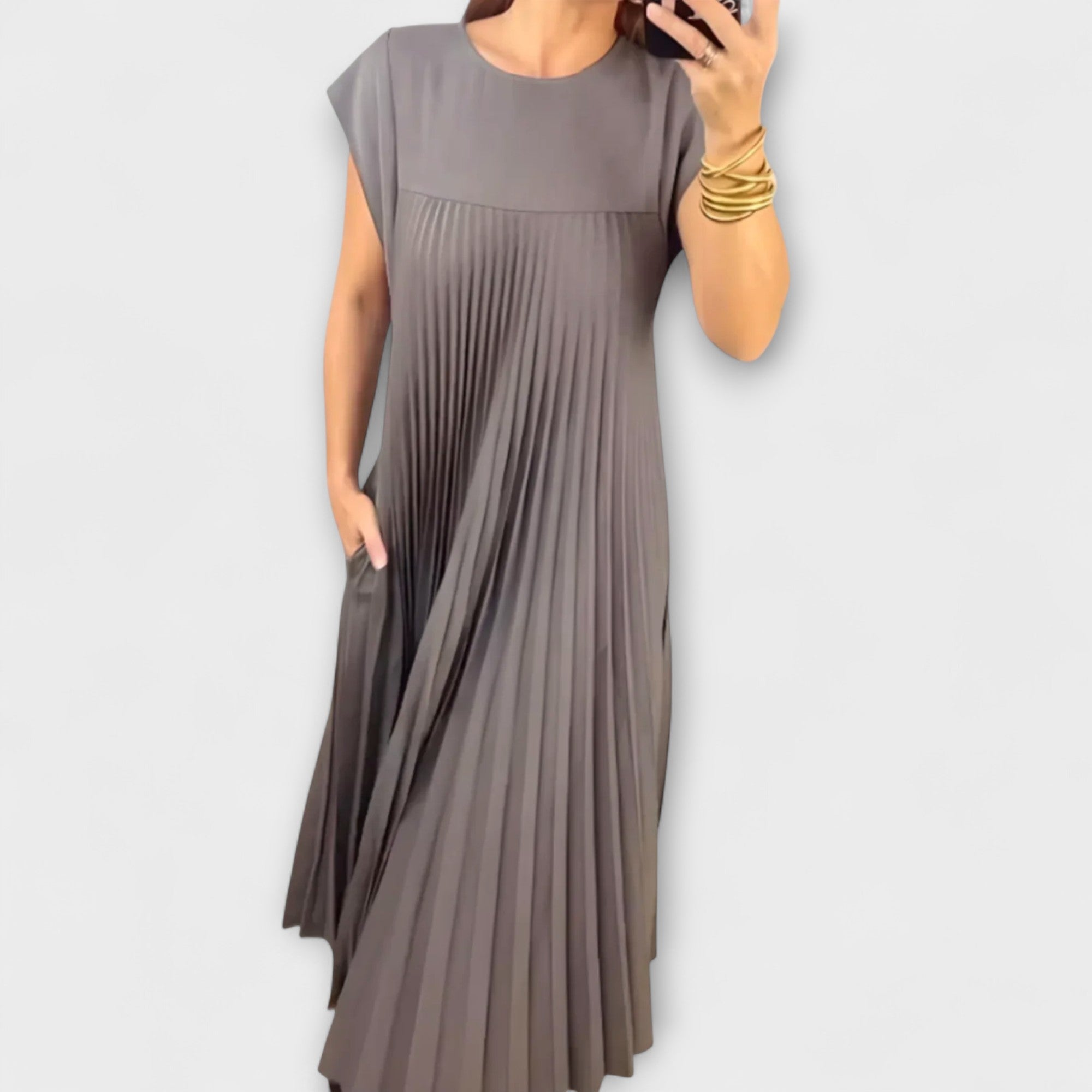 Zairelle – Elegantes Plisseekleid