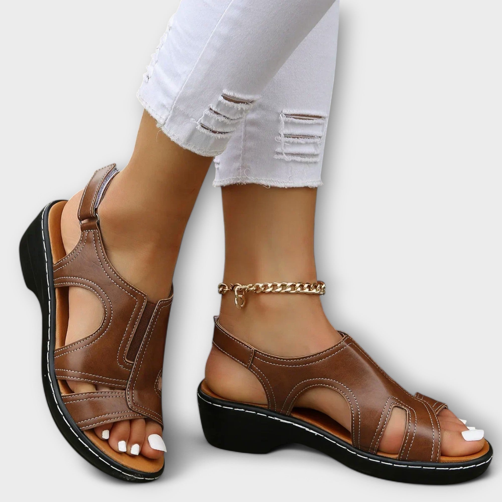 Christina - Orthopädische Ledersandalen mit komfortablem Absatz