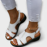 Christina - Orthopädische Ledersandalen mit komfortablem Absatz