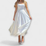 Lumea – Elegante Midi-Kleider