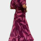 Magda - Langes Blumenkleid mit V-Ausschnitt